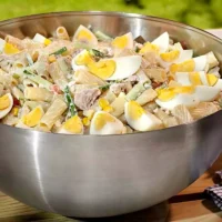 Que mettre dans une salade de pâtes froide