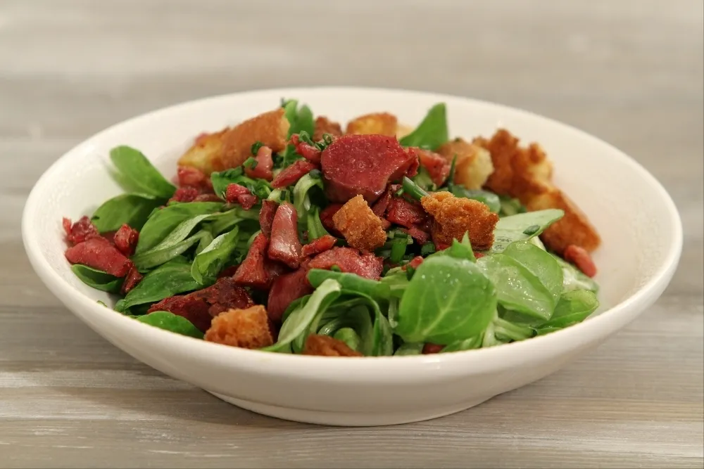 Salade de gésiers en entrée une recette gourmande et raffinée