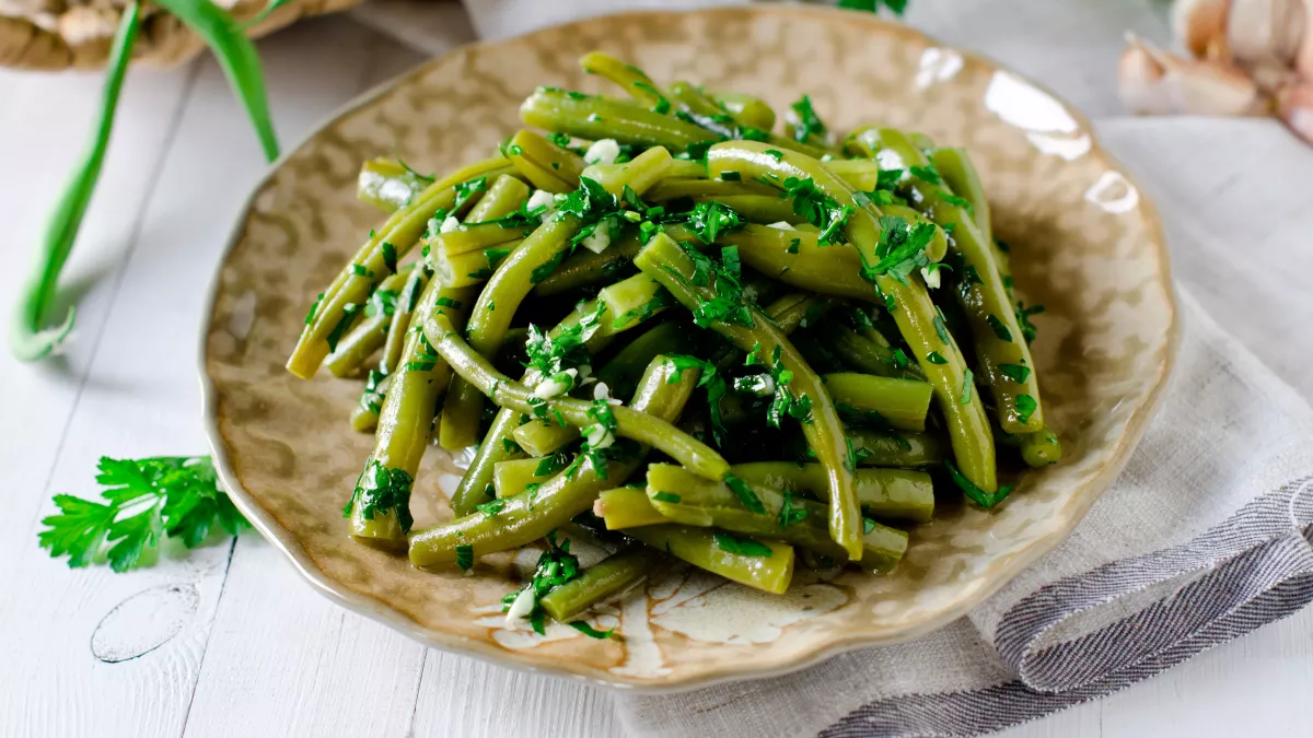 Que mettre dans une salade de haricots verts ?
